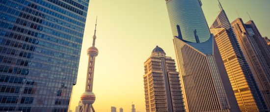 Mercados siguen sin creerle a China