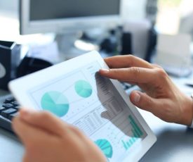 Reportes corporativos guían al mercado